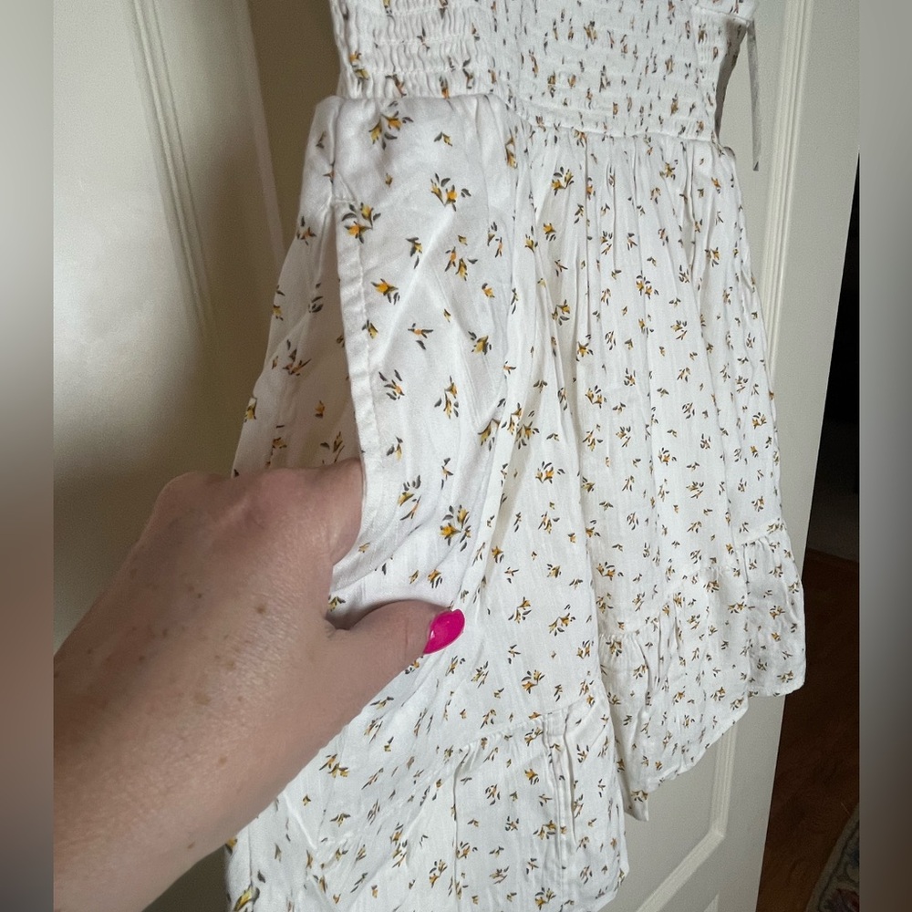 Nordstrom BP Ivory Dress with Puff Sleeves and Detailed Floral Bursts Juniors L - Picture 7 of 16